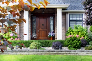 10 Steps to Prepare Your Lawn and Garden for Fall