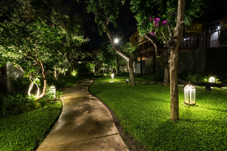How Hardscape and Landscape Lighting Can Transform Your Homes Curb Appeal